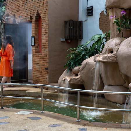 The Legend Chiang Rai Boutique River Resort & Spa מראה חיצוני תמונה